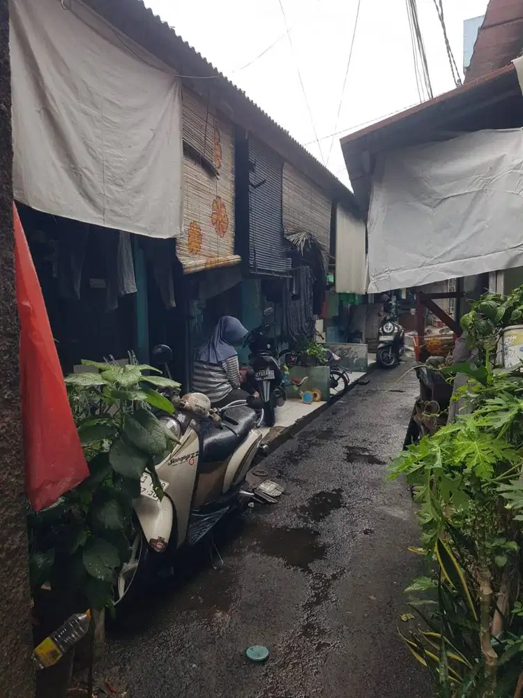Dijual Rumah Kontrakan 5 Pintu di Duren Sawit