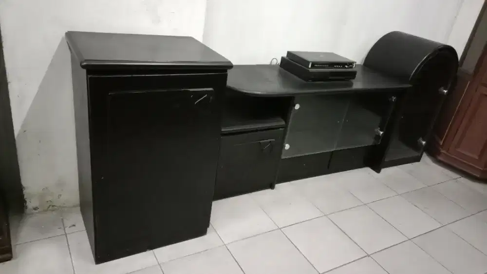 SET BOFET TV WARNA HITAM