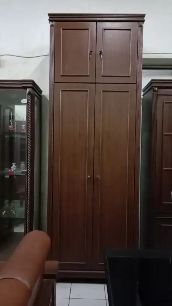 LEMARI PAKAIAN TINGKAT 2 PINTU TINGGI