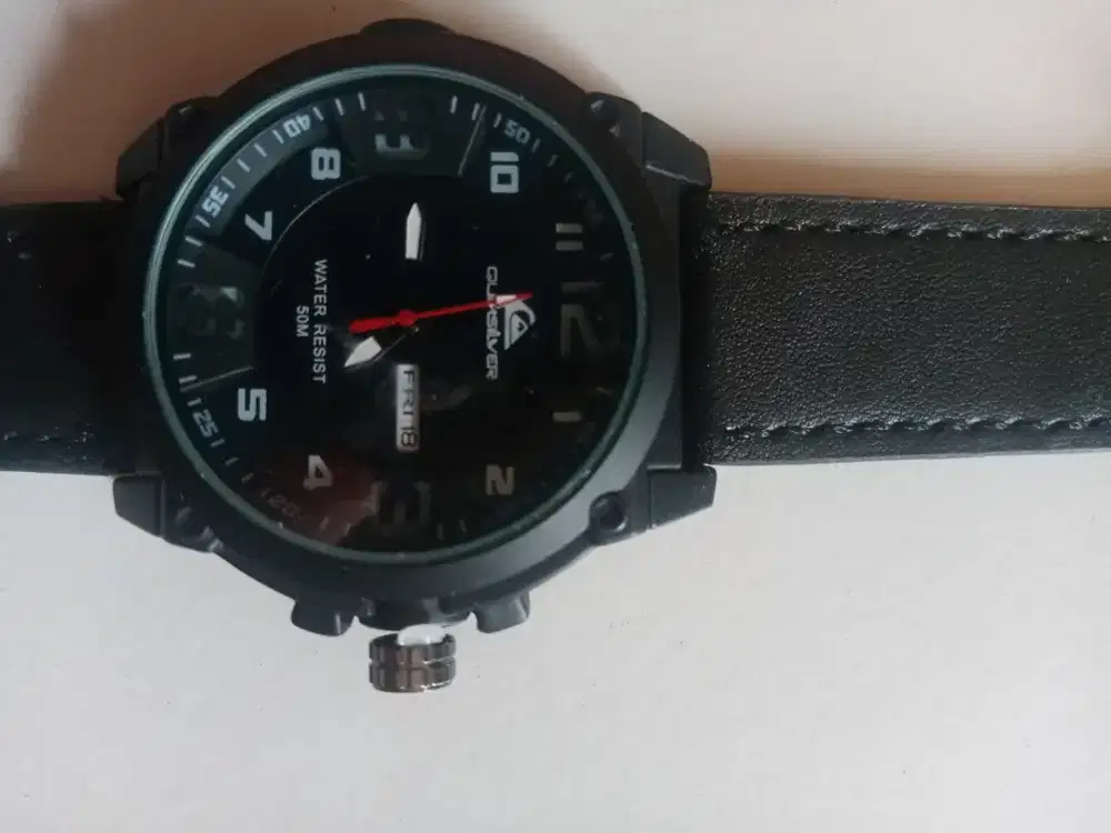 Jam tangan pria segel