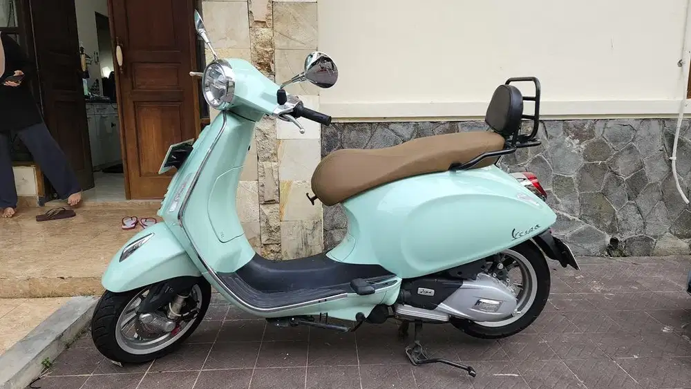 Vespa Primavera 2023 ABS Hijau Mint