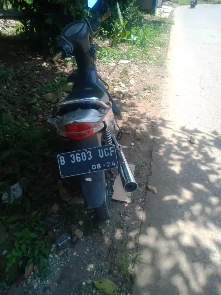 Bismillah jual ajah motor smashnya, yg minat langsung aja