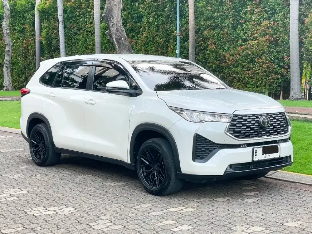 Toyota zenix v cvt 2023