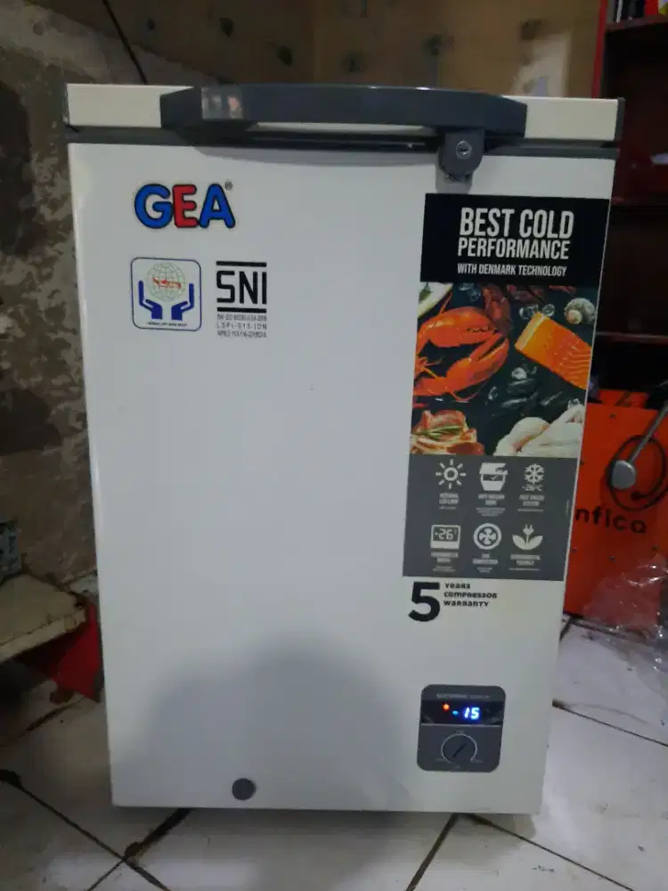 Jual freezer Gea 100 L