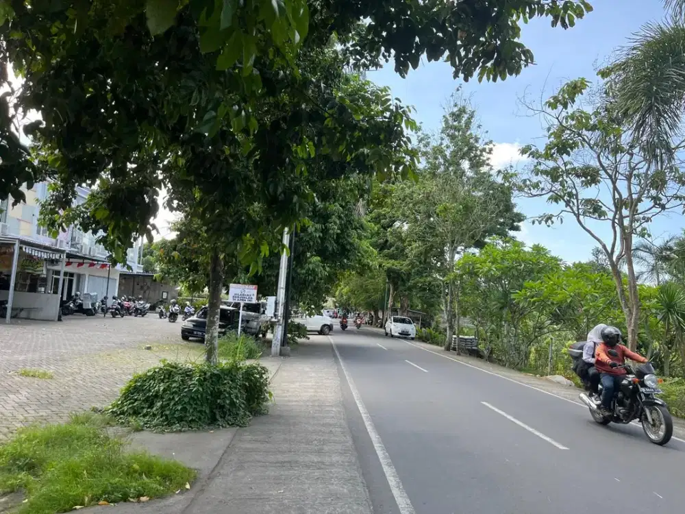Tanah pinggir jalan Rembiga pusat kota mataram