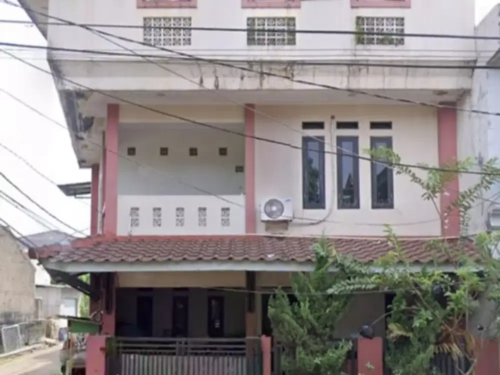 Dijual Rumah Nyaman Siap Huni 3 Lantai di Curug Tangerang