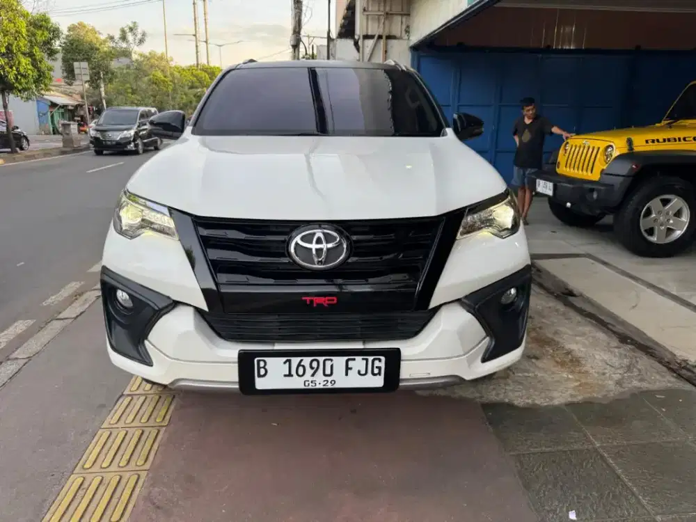 Fortuner diesel VRZ TRD sportivo th 2019 AT