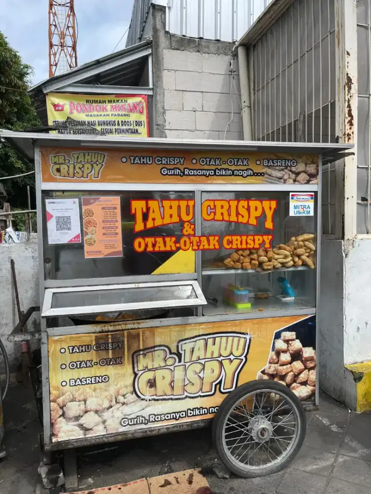 DI BUTUHKAN KARYAWAN TAHU CRISPY