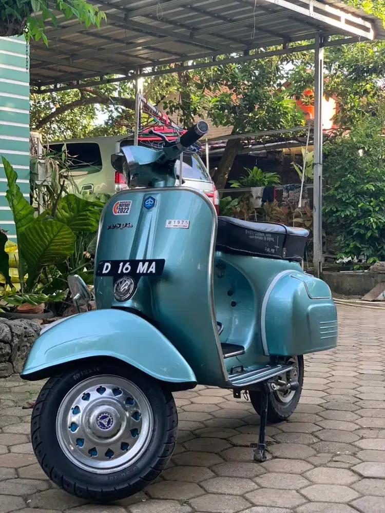 Vespa Super 1975