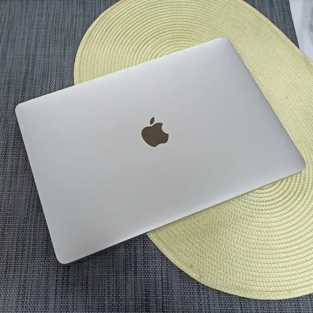 Macbook Air Retina 2020 iBox 8/256