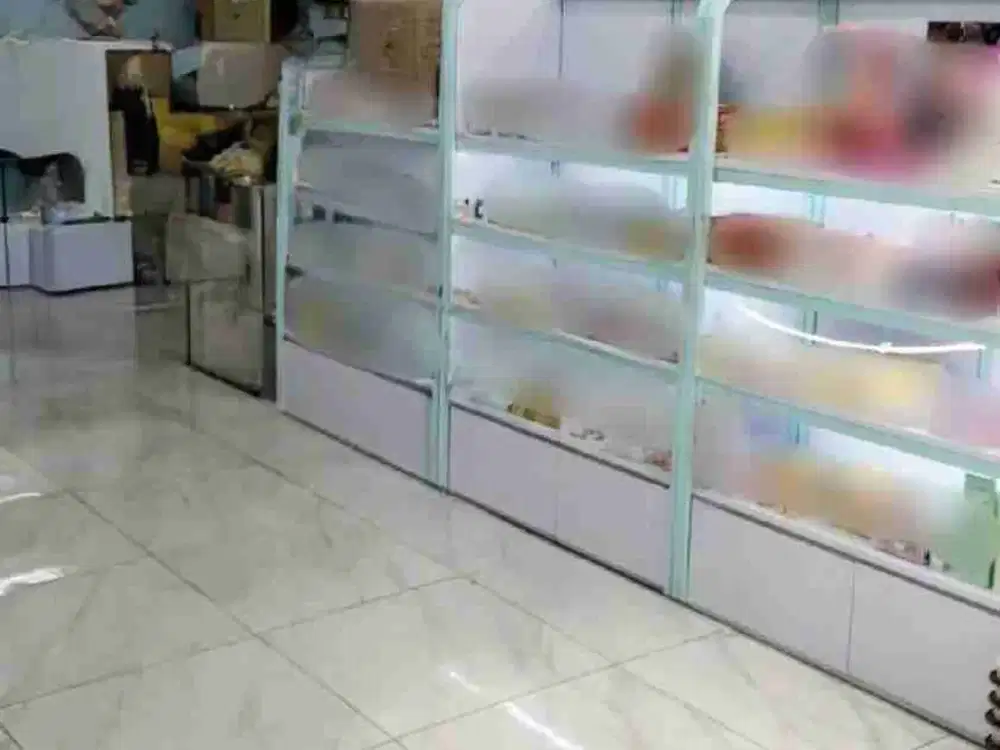 `Sewa ruko strategis di Meruya Selatan, sudah pasti dapat Cuan!`