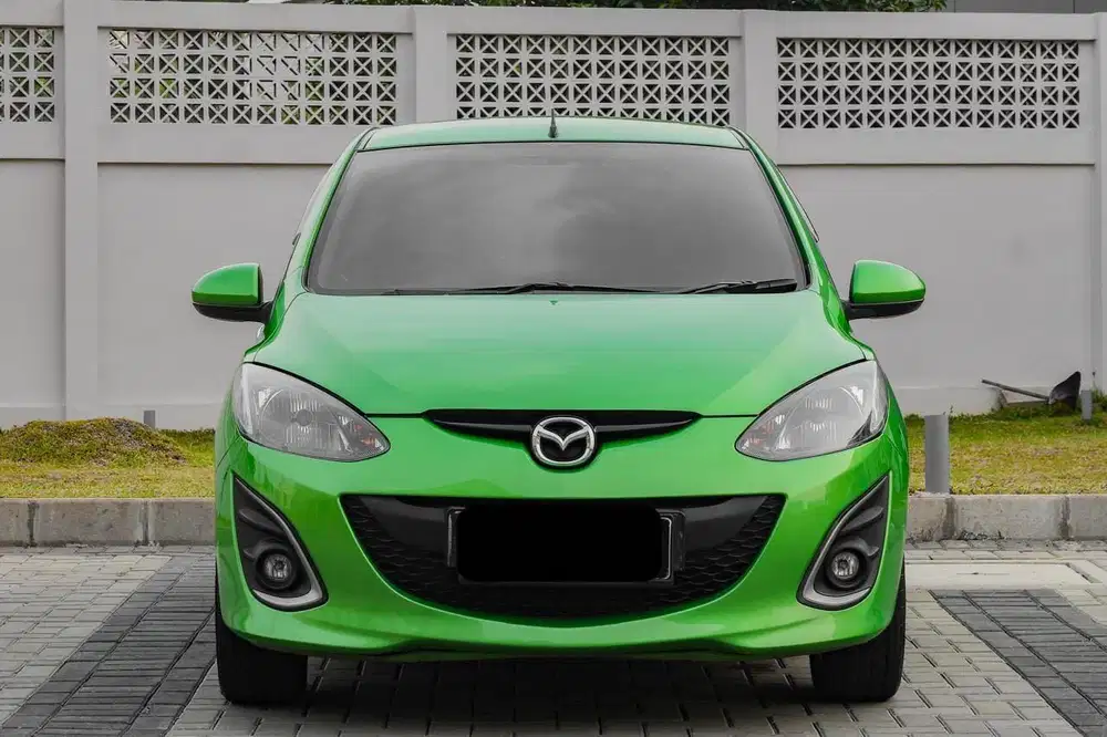 MAZDA 2 R 1.5 AT 2010 KM LOW HIJAU