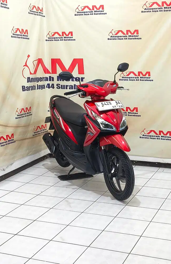 Honda Vario 110 Fi Tahun 2014 warna merah