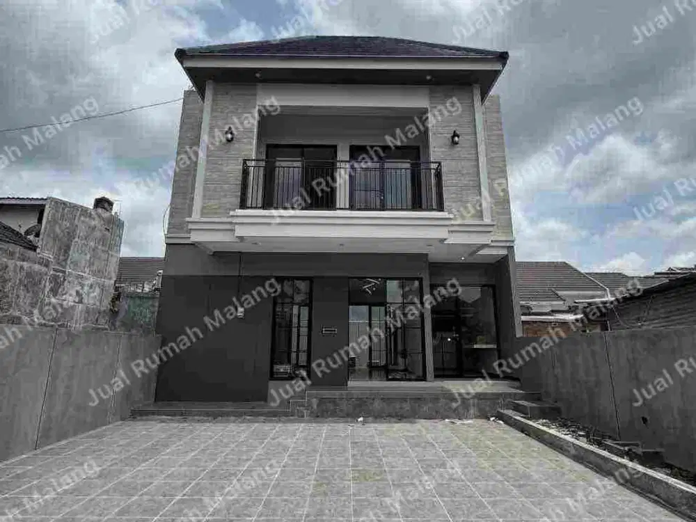 Dijual Cepat Rumah Baru Ready 2 Lantai di Tasikmadu Kota Malang