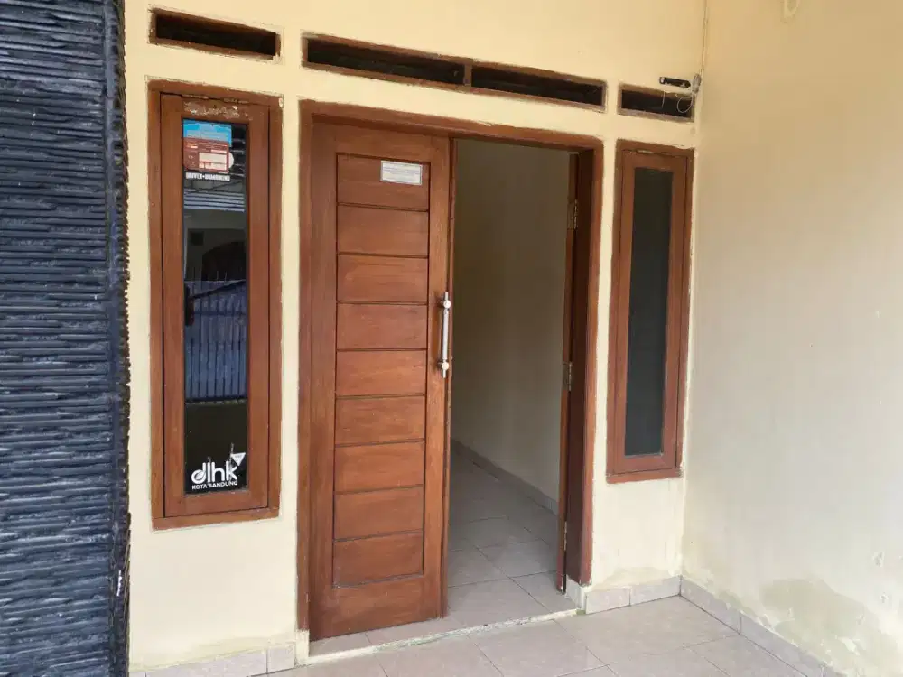 Dikontrakan Rumah