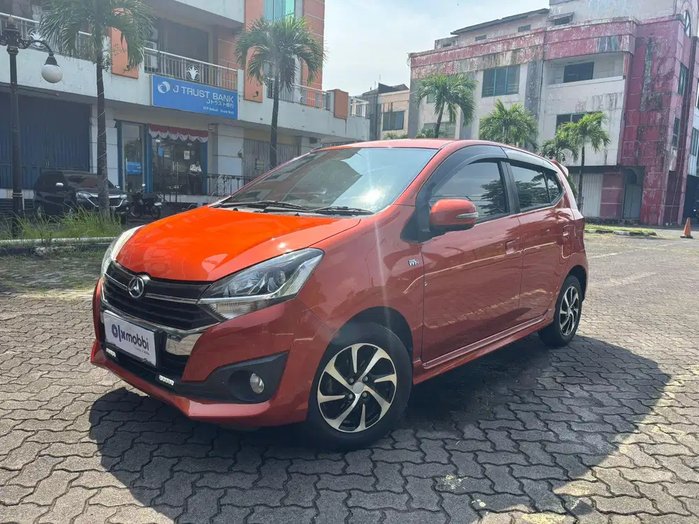 Pajak Panjang - Daihatsu Ayla 1.2 R Bensin-MT 2019