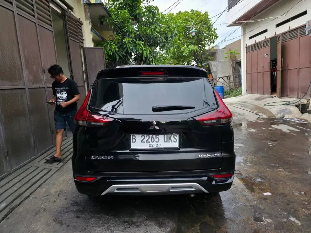 Mitsubishi Xpander Ultimate AT Matic 2019 Hitam , 2020
