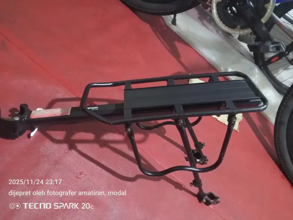 Boncengan univrsal/ back rak