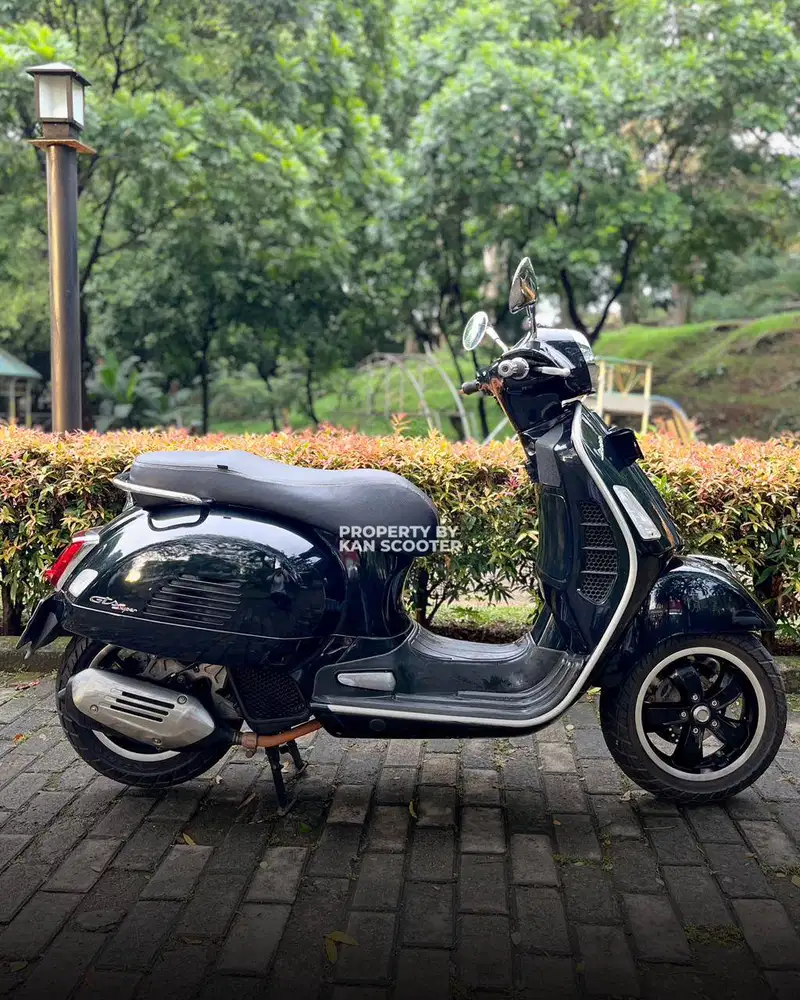 VESPA GTS 150 iGET ABS 4V FACELIFT 2021 BERGARANSI