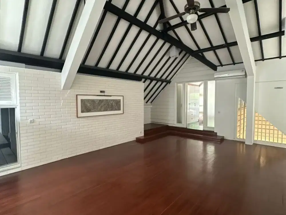 Disewa Rumah Pondok Indah Jakarta Selatan
