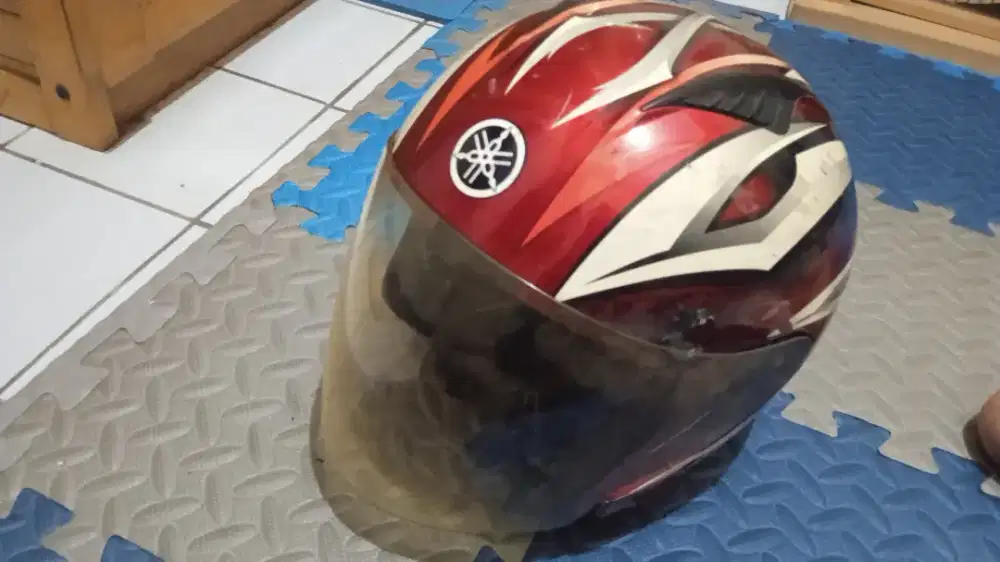 Helm Yamaha full face Edge