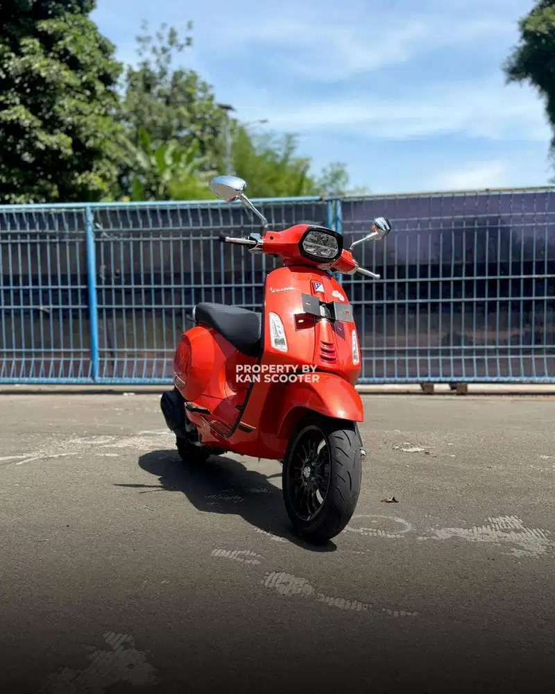 JUAL MURAH VESPA SPRINT S 150 iGET ABS FACELIFT 2022 MULUS