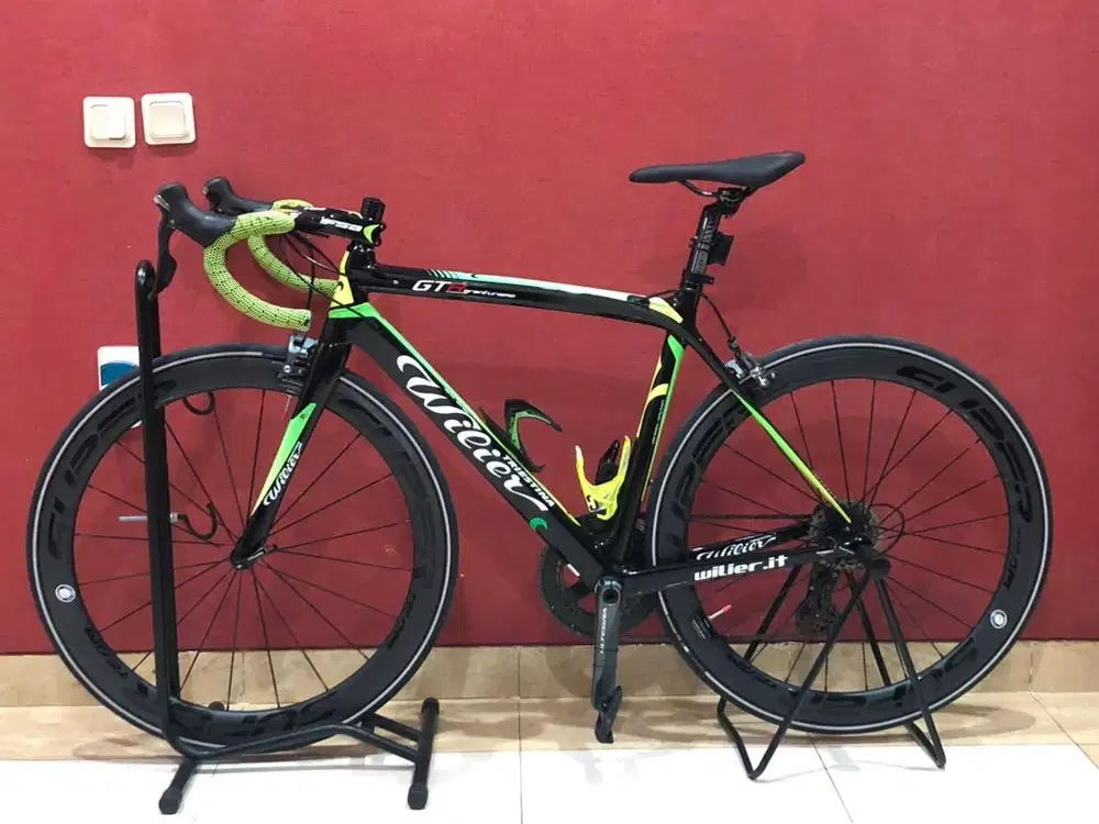 Sepeda balap road bike wilier specialized trek giant