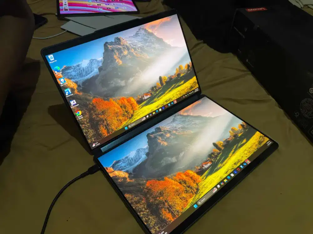 LENOVO YOGA BOOK 9