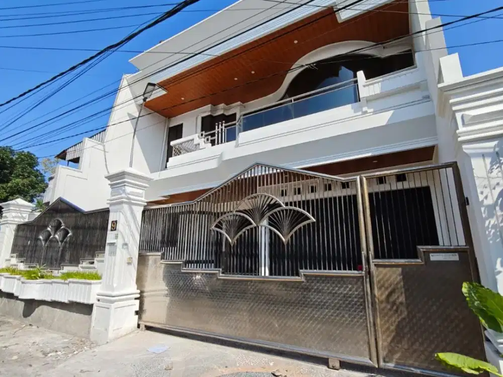 Dijual Rumah Mewah di Pusat Kota – Gatsu Tengah, Hanya 50 Meter dari McDonald’s Gatot Subroto Tengah