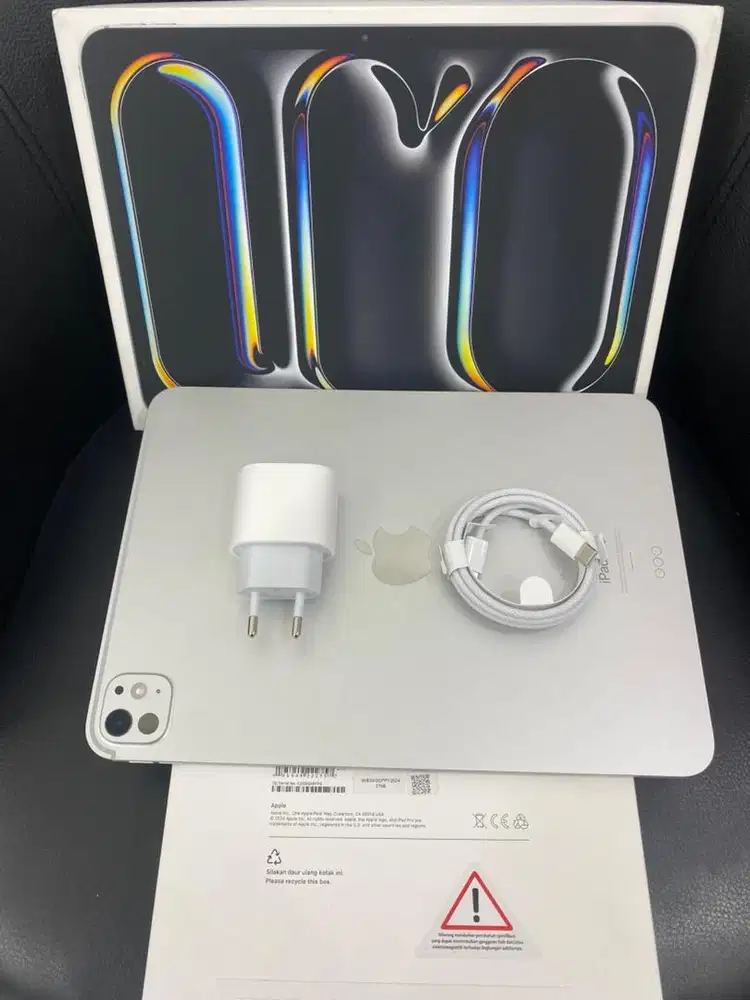 IPAD Pro M4 11-inch , Silver , 256GB IBox WiFi Only