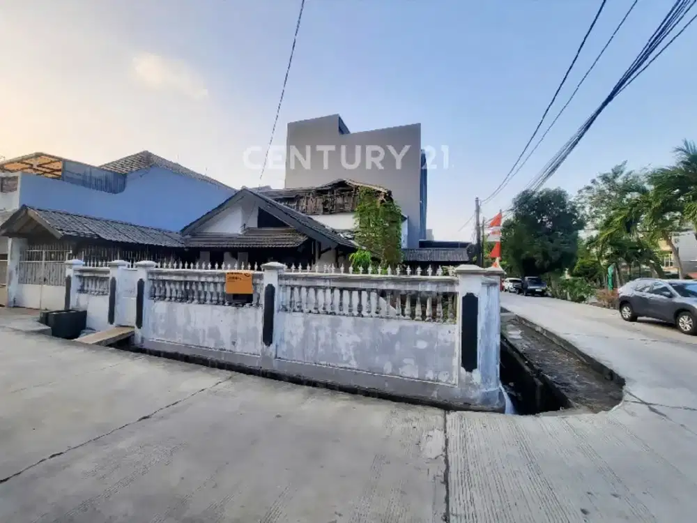 Rumah Tua Hitung Tanah Kelapa Gading BCS