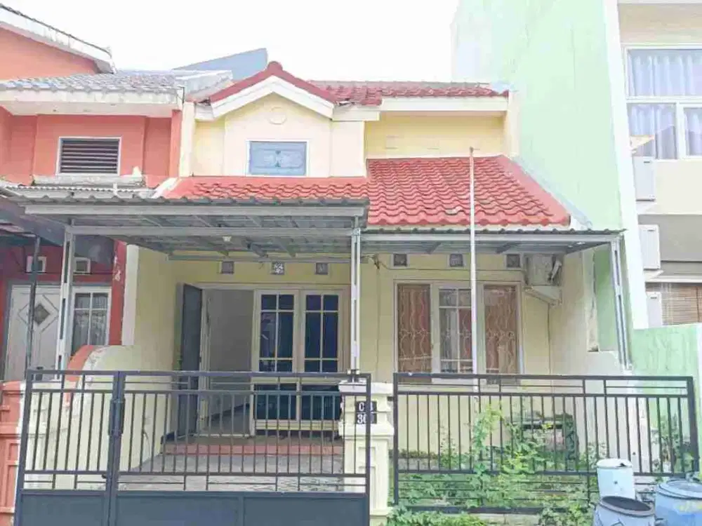 Disewakan rumah pakuwon city cluster taman mutiara