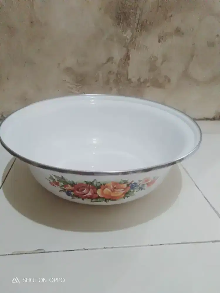Baskom Sehat dan Cantik Bahan Enamel Diameter 50cm