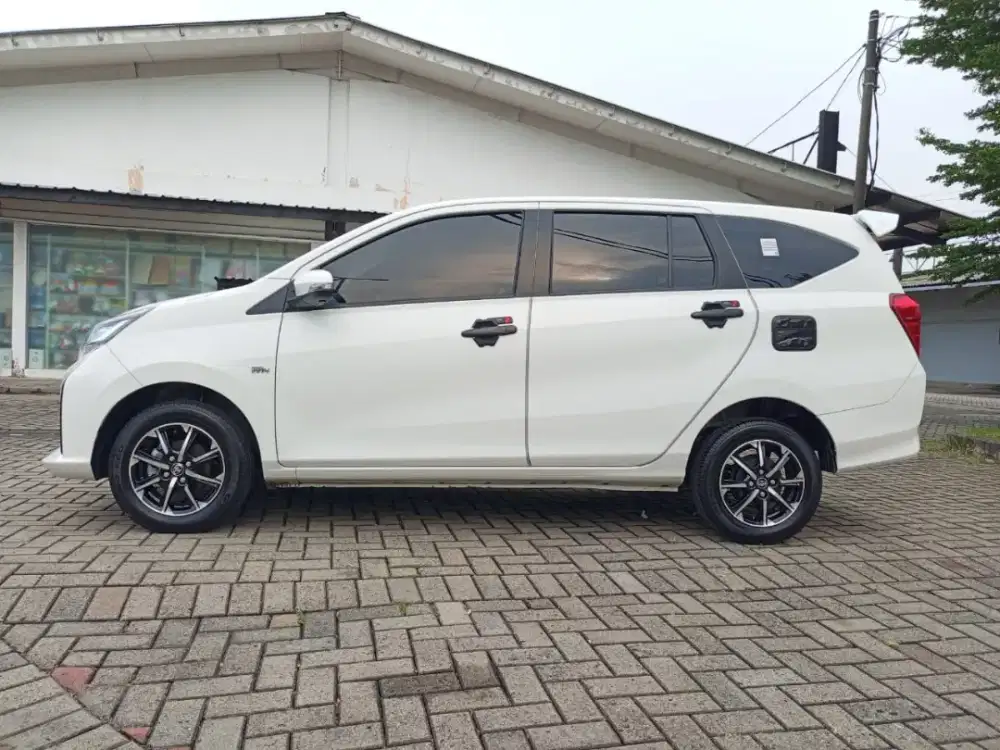 Toyota Calya G Manual 2022 Bensin Putih Metalik