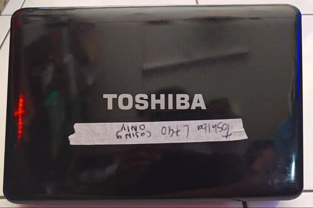 LAPTOP TOSHIBA L740
