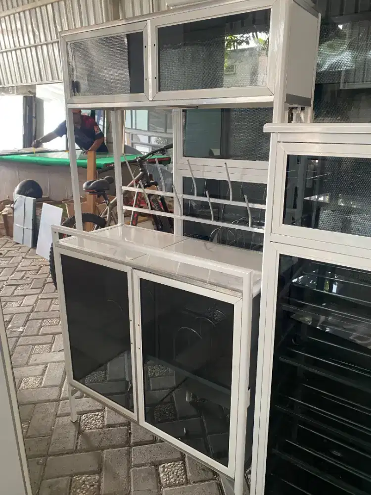 Rak piring pintu atas bawah