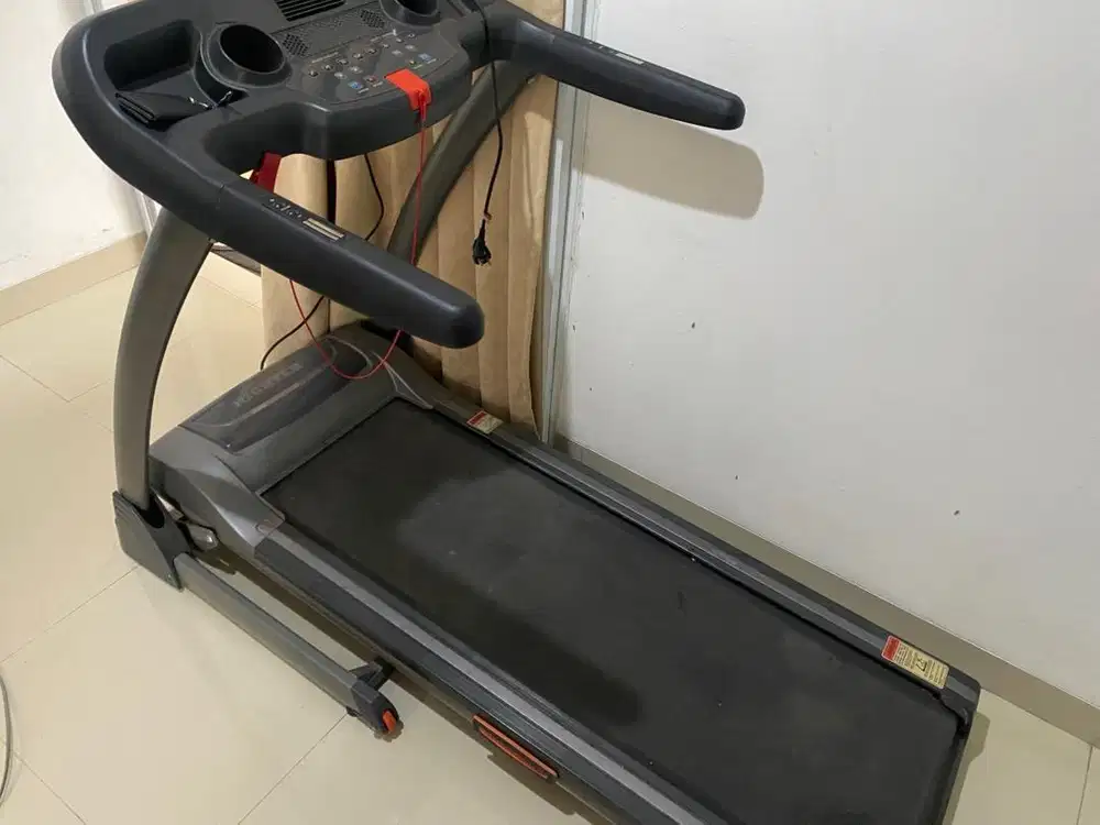 treadmill alat olahraga