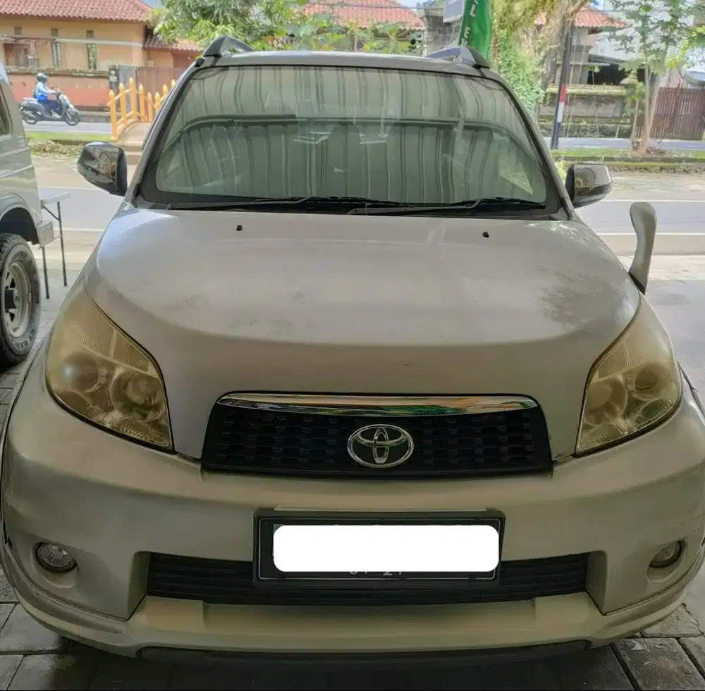 DIJUAL RUSH 2011 MURAH