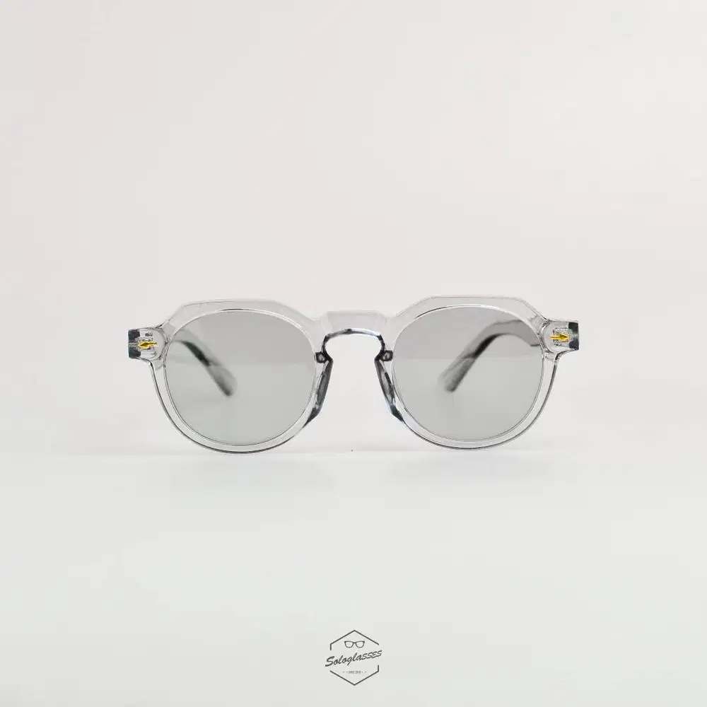 KACAMATA HITAM OVAL PREMIUM KEREN DAN KEKINIAN - SERUNI 05