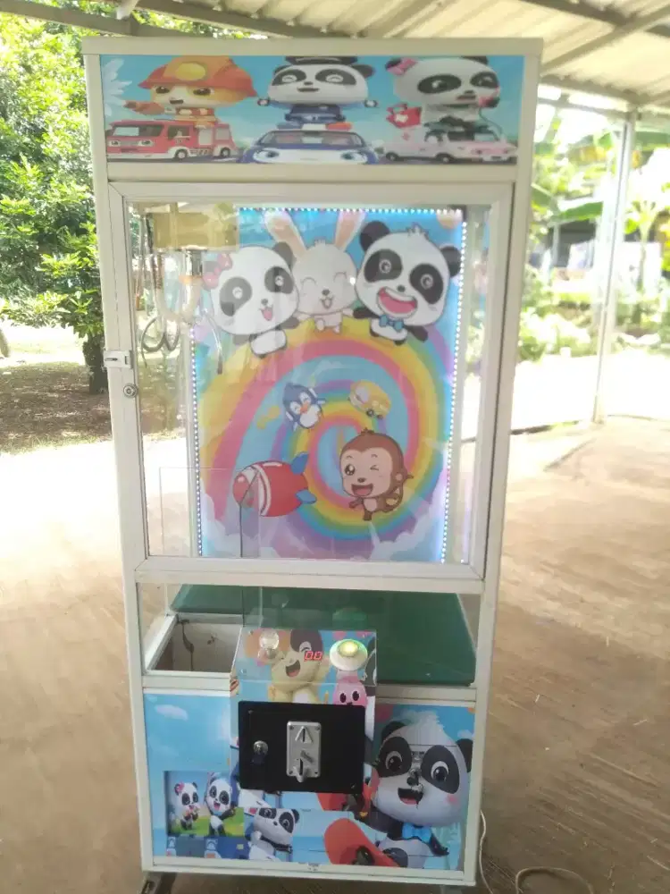 Mesin Capit Boneka Normal