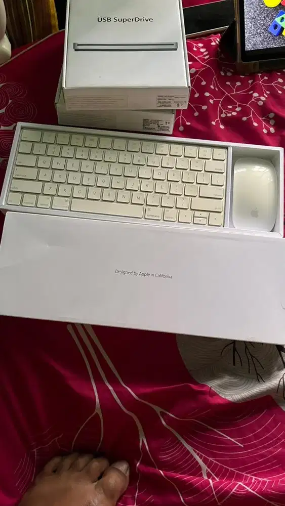 Apple magic mouse & Magic Keyboard Gen 2 + Apple USB Superdrive 2(pcs)