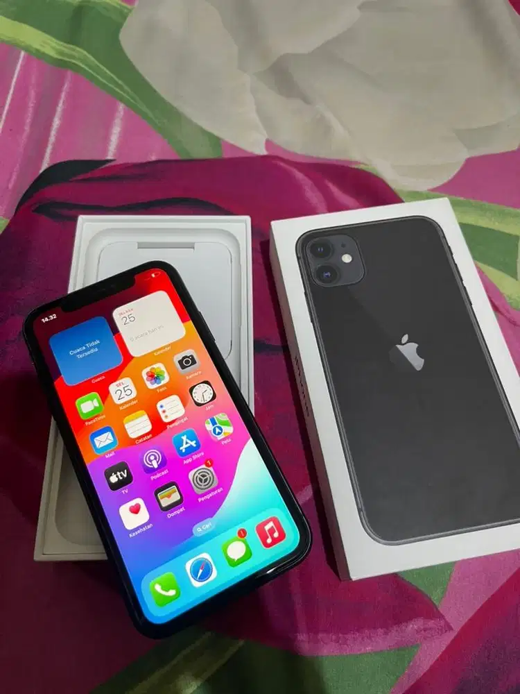 iphone 11 128 GB ibox