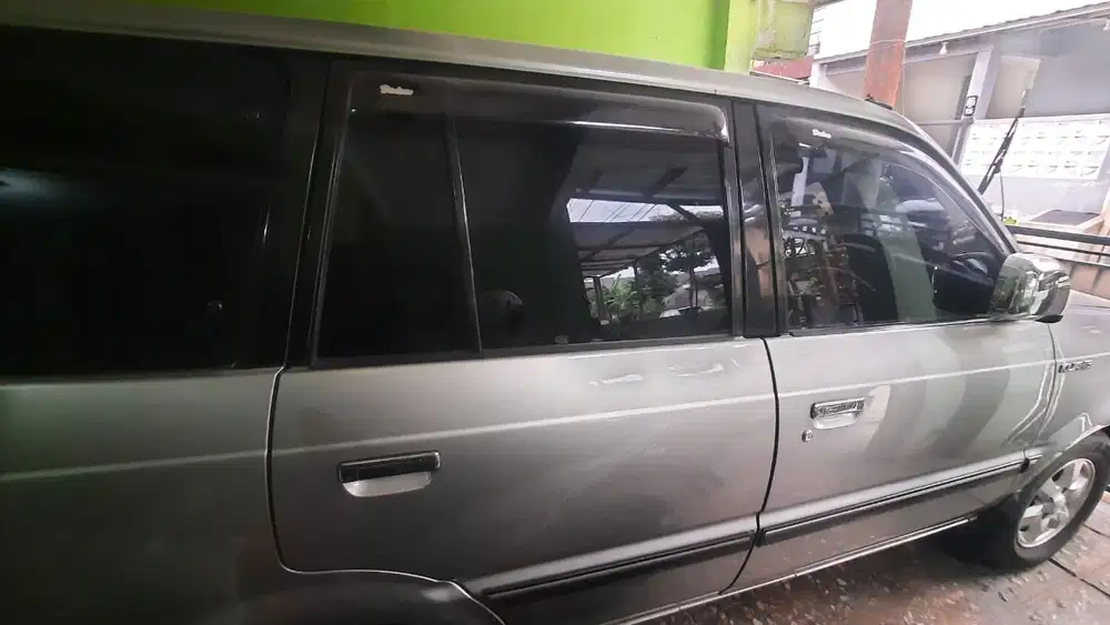 Toyota Kijang 2003 Bensin