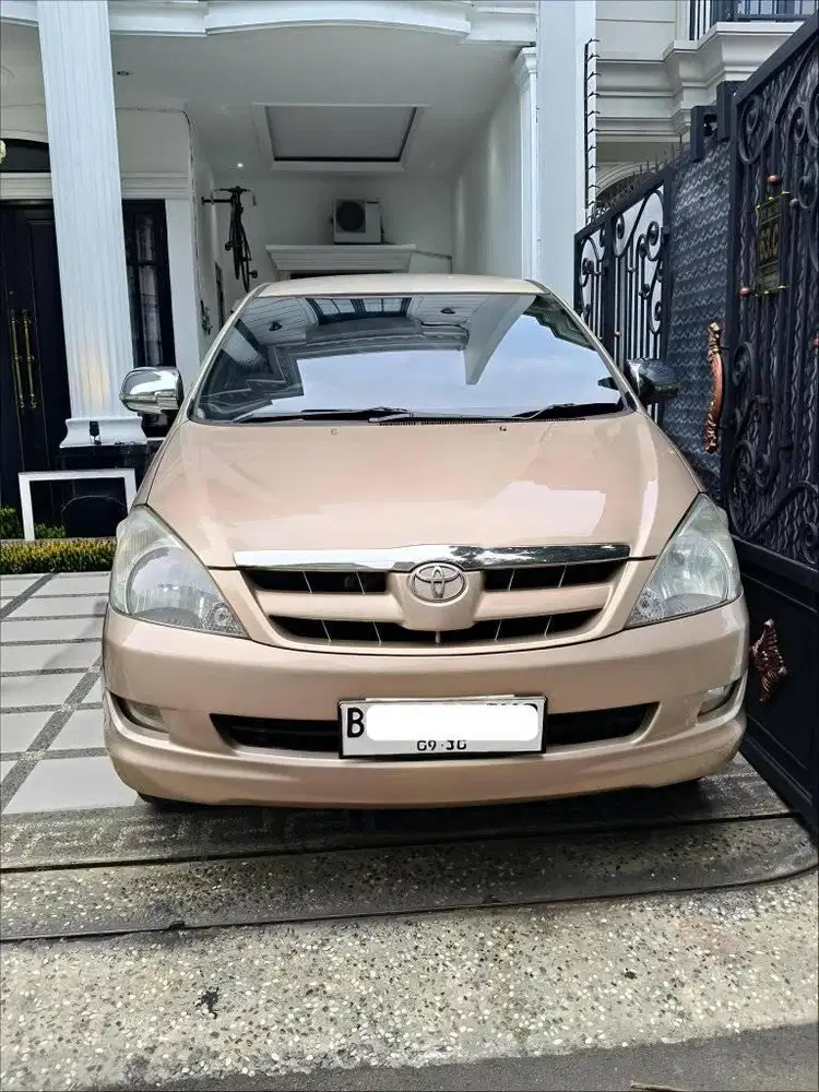 Kijang Innova 2.0 G AT