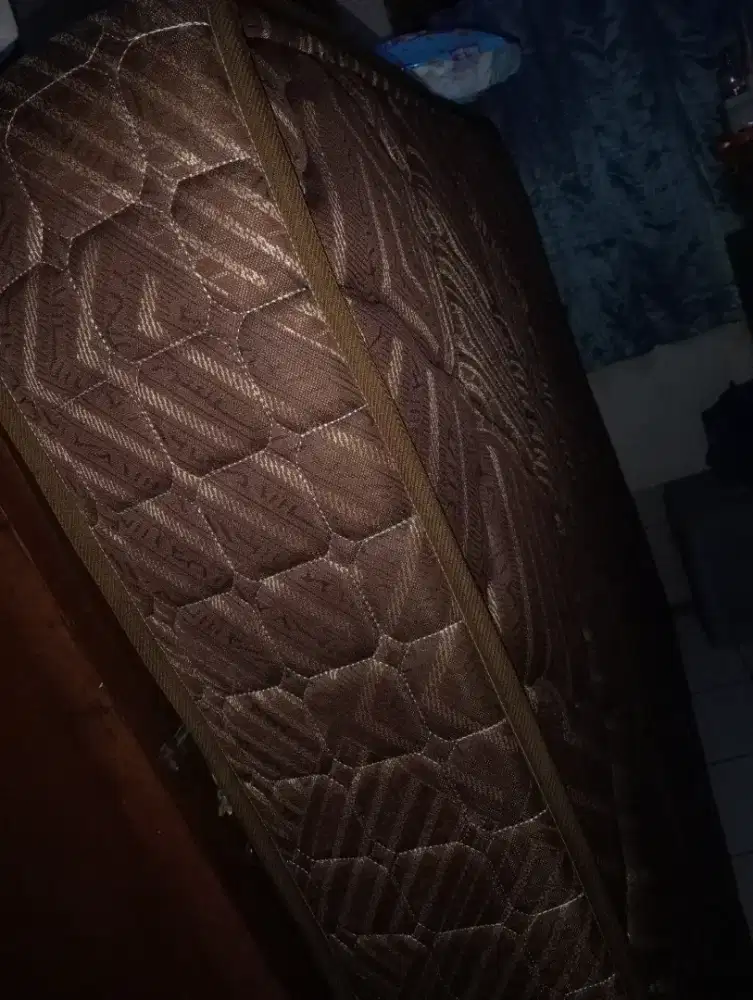 Springbed no minus masih bagus