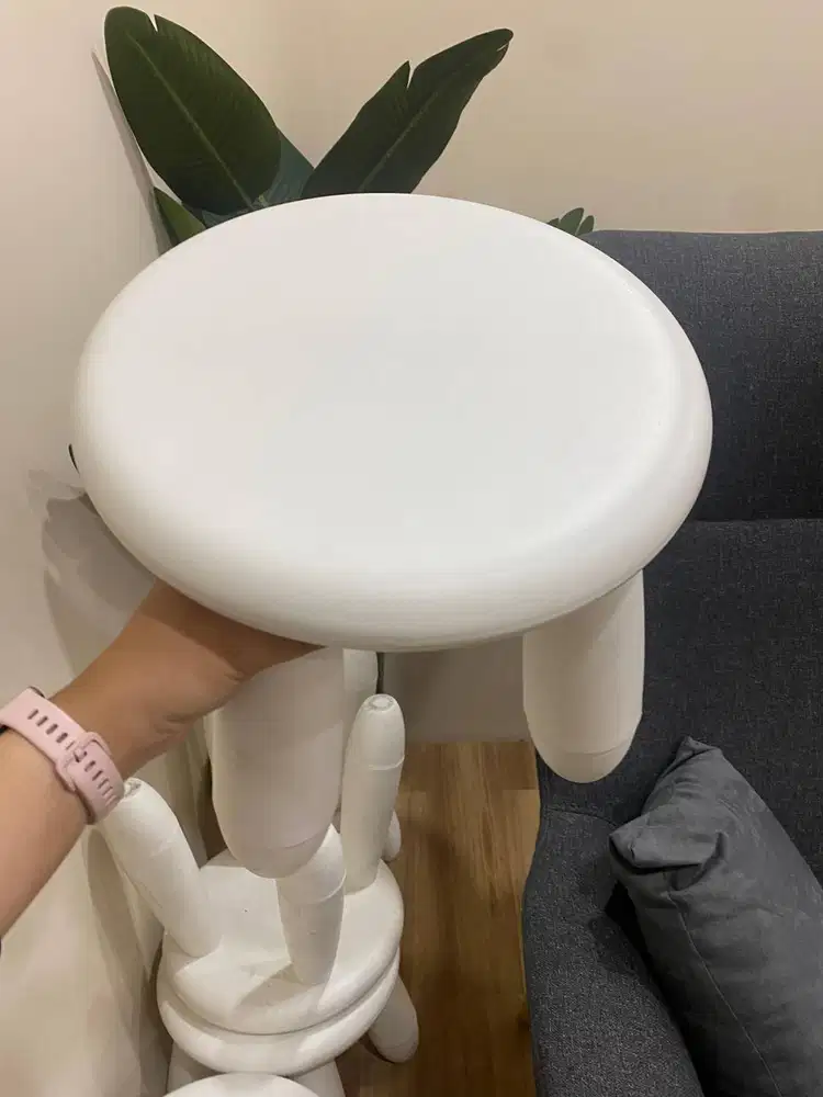 Bangku Mini Anak Putih (Bangku jongkok mini)