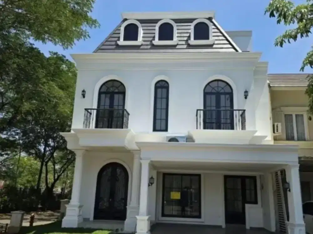 RUMAH PREMIUM DI VANYA PARK POSISI HOOK DESAIN AMERICAN KLASIK, SIAP HUNI DAN MEMUKAU!!