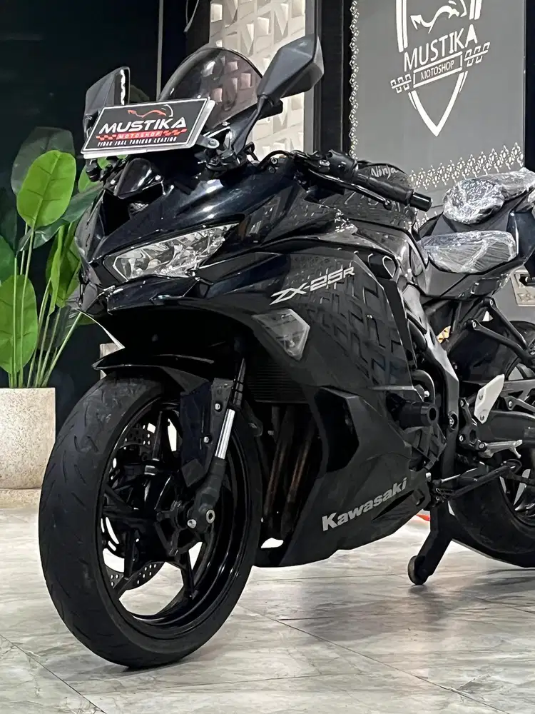 Istimiwir TFT ODO 7RB!!Kawasaki ZX25R Non ABS th 2022 - Ayu Mustika