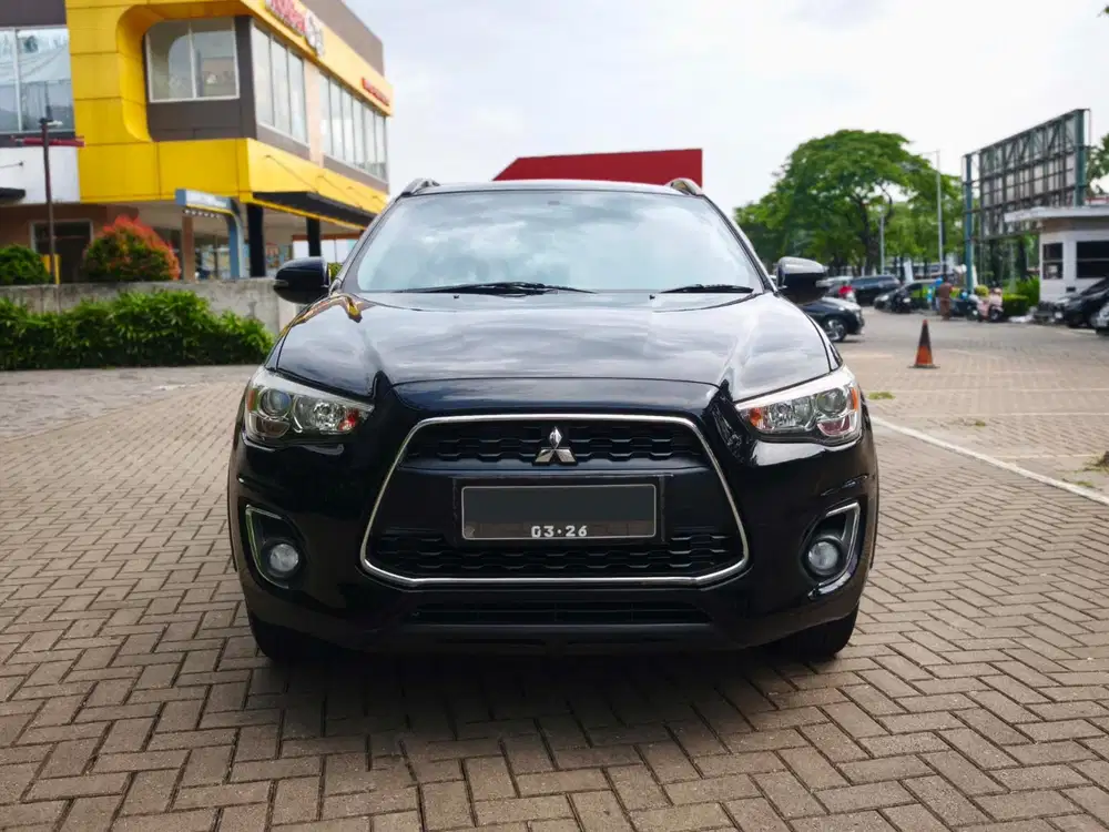 Mitsubishi Autlender Px AT 2015 Hitam