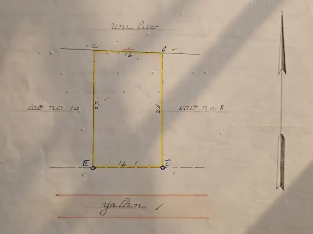 Dijual cepat kav dekat jalan meruya selatan  pinggir jalan raya cocok untuk apa saja status hak milik nego
